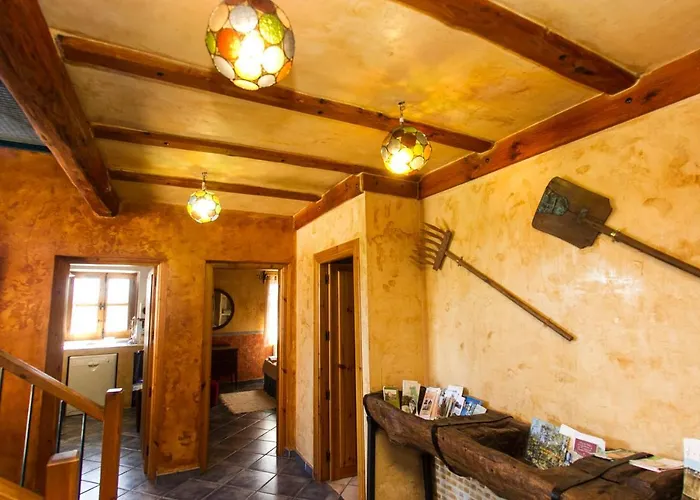 펜션 El Cartero Carpio de Azaba